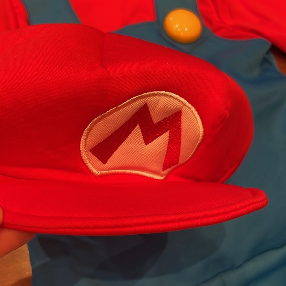 Super Mario Costume - Picture 3 of 6